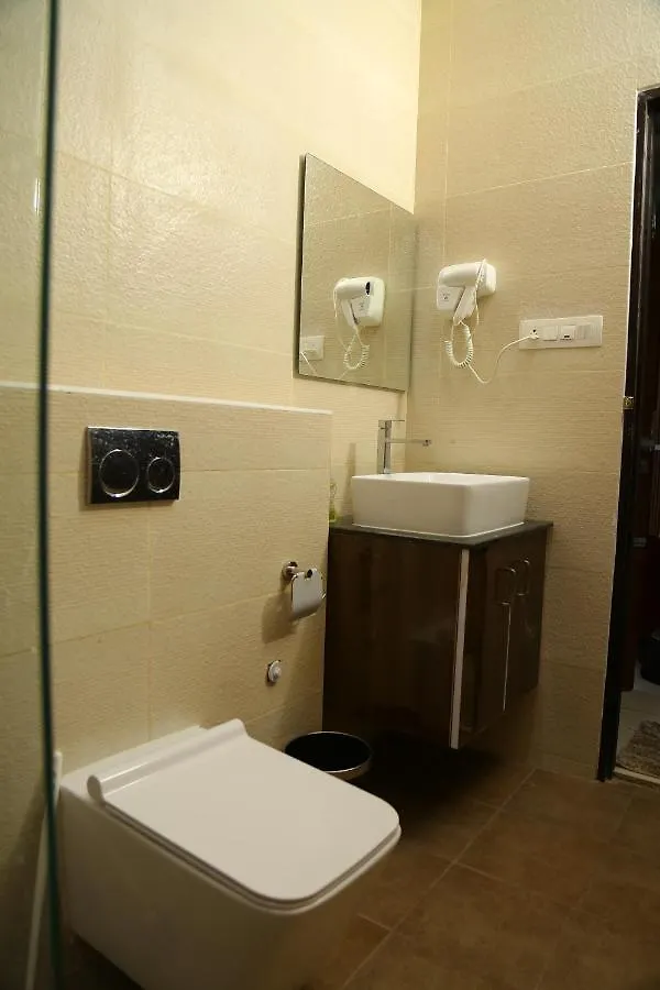 Riverside Inn Homestay Kochi 0*,